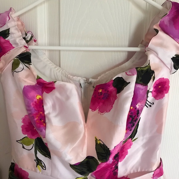 PROM DRESS💓💗💖 - Picture 4 of 5